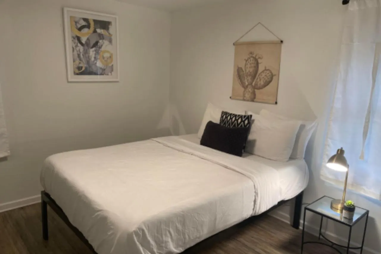 Apartment Special! 2 Queen Bedroom Condo Minutes To Broadway! Nashville United States